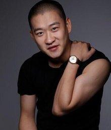 娱乐圈吃瓜许巍是谁啊,揭秘“吃瓜群众”热议的许巍是谁之谜